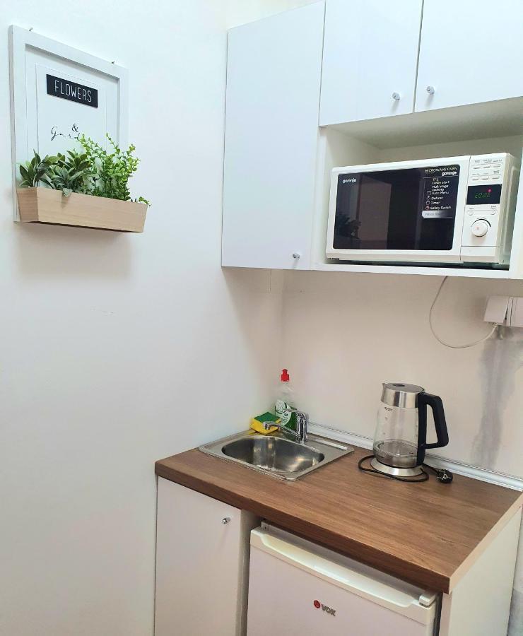 Rooms Villa Luigi Pančevo Екстериор снимка