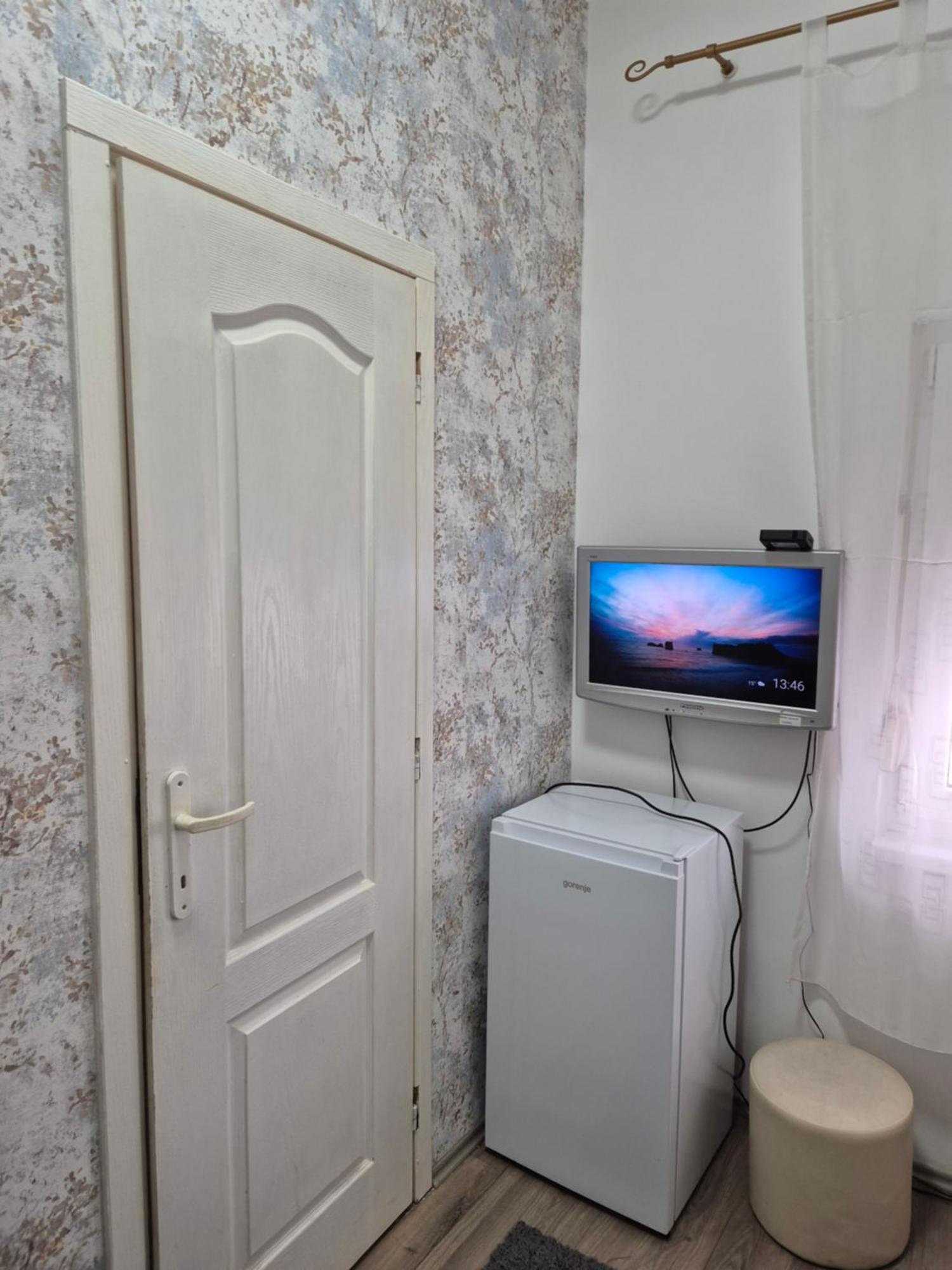 Rooms Villa Luigi Pančevo Екстериор снимка